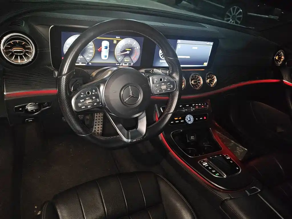 Mercedes-Benz E-Class (Import) — миниатюра 13