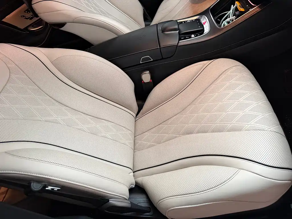Mercedes-Benz S-Class — миниатюра 13