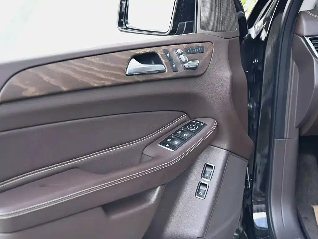 Mercedes-Benz GLS 2016 GLS 400 4MATIC