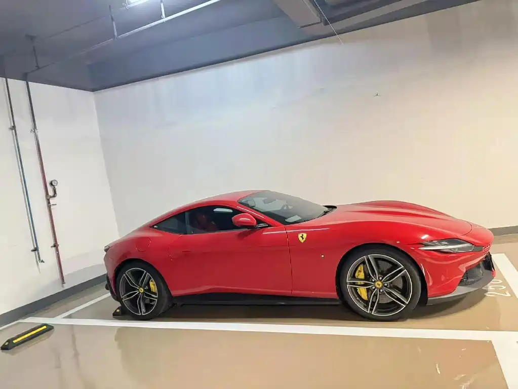 Ferrari Roma — миниатюра 4
