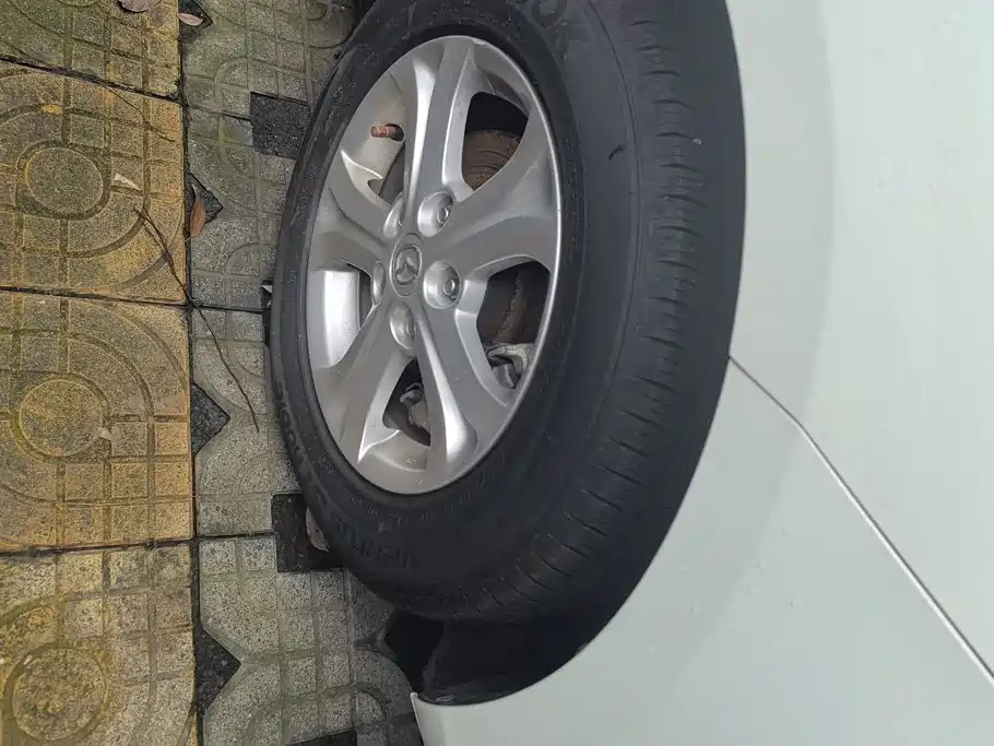 Mazda 马自达2(进口) — миниатюра 6