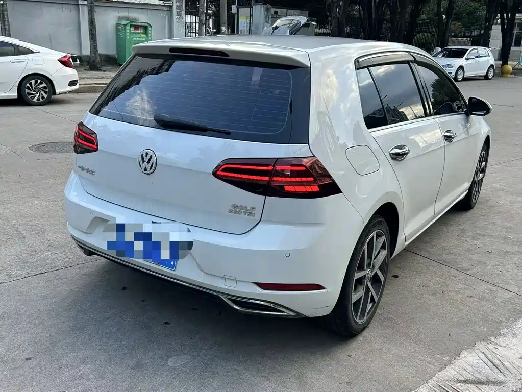 Volkswagen Golf — миниатюра 7
