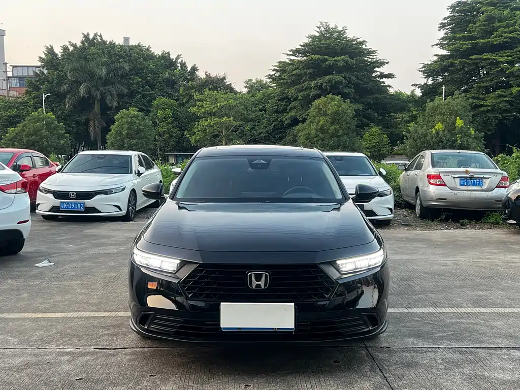 Honda Accord — миниатюра 2