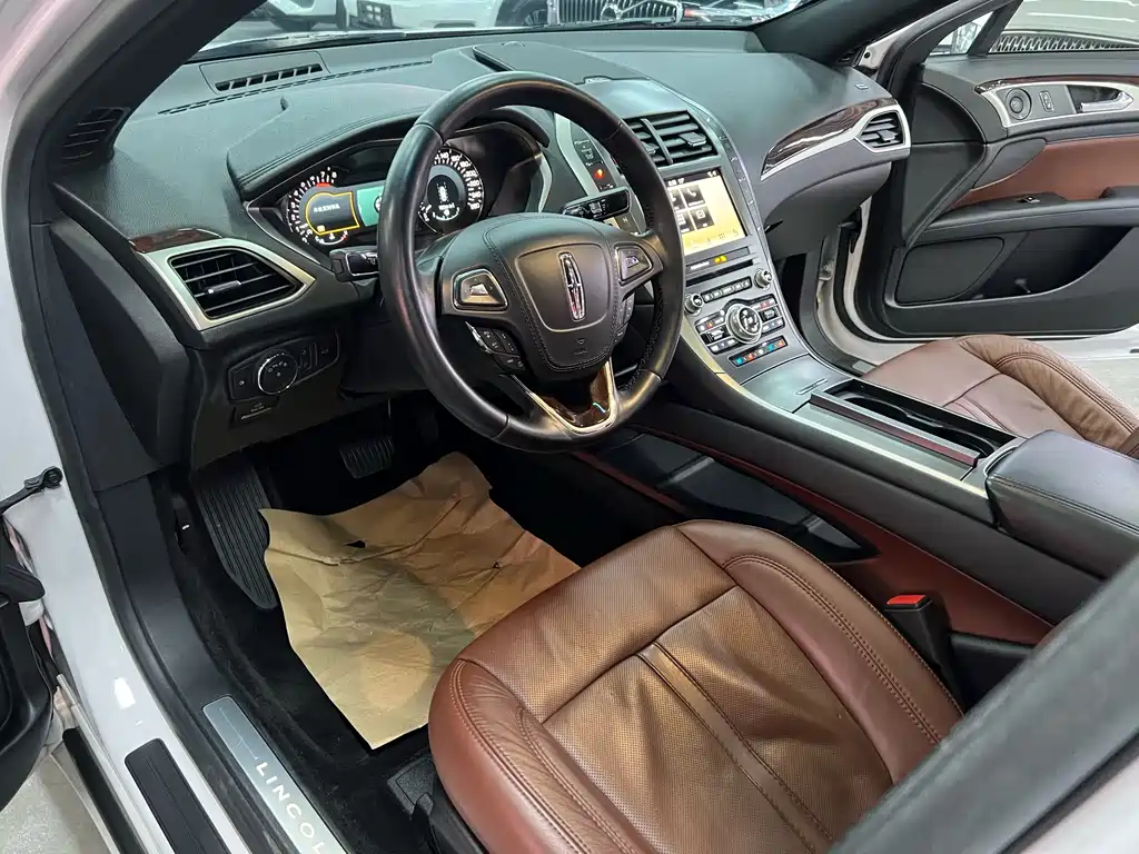 Lincoln MKZ 2017 2.0T
