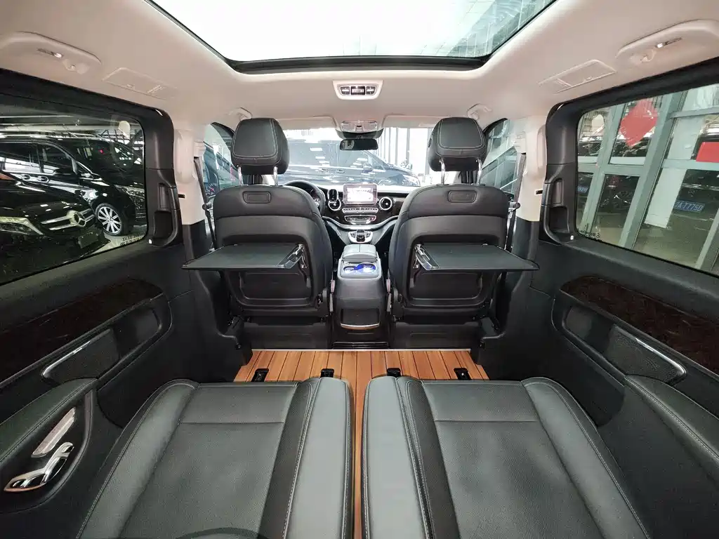 Mercedes-Benz V-Class V 2018 V 260 Luxury V