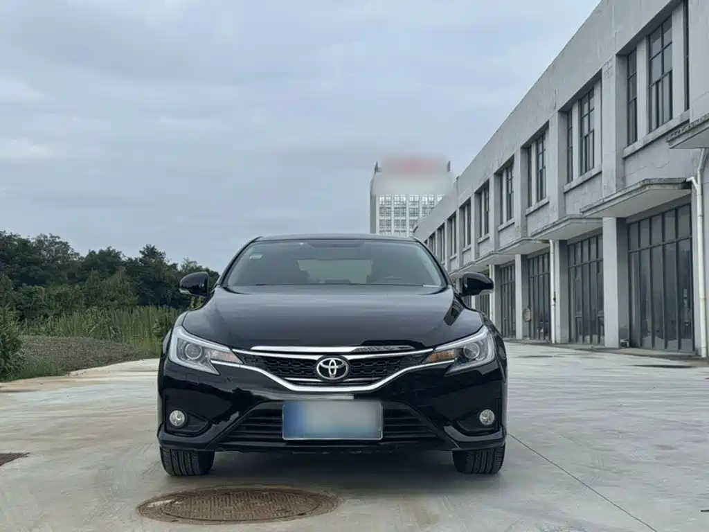 Toyota Reiz — миниатюра 16