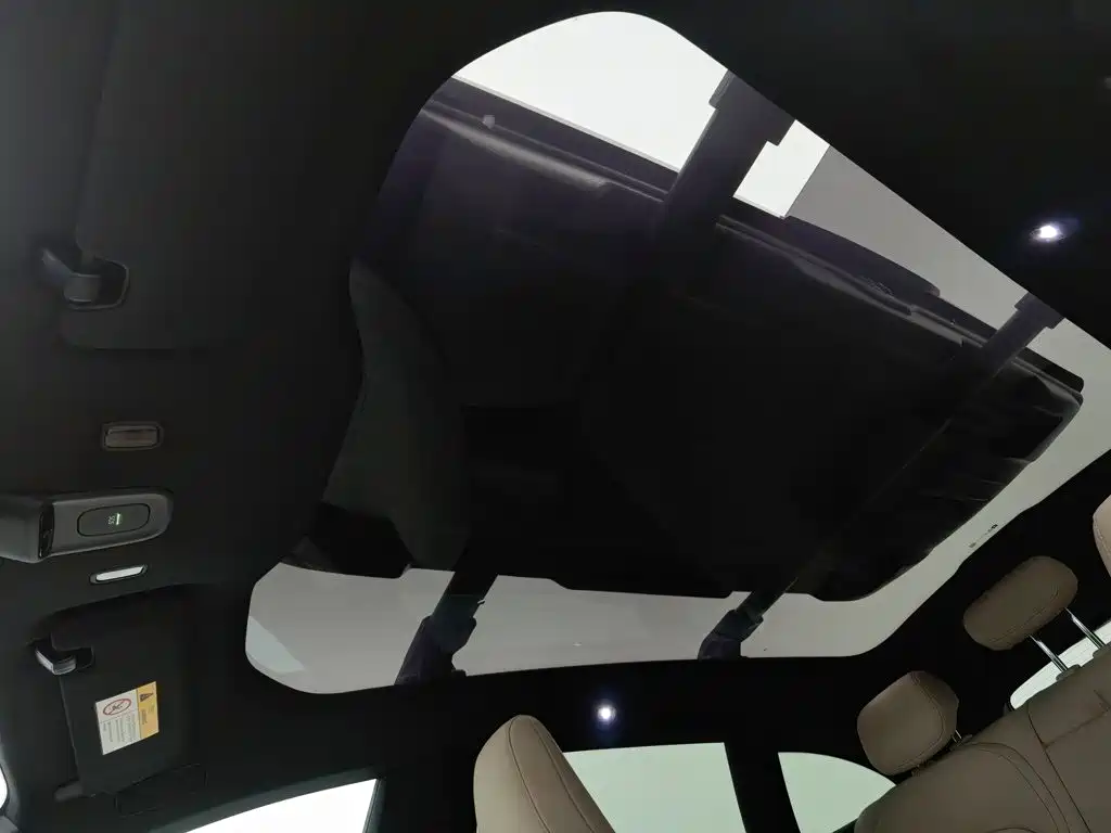 NIO ET5T — миниатюра 14