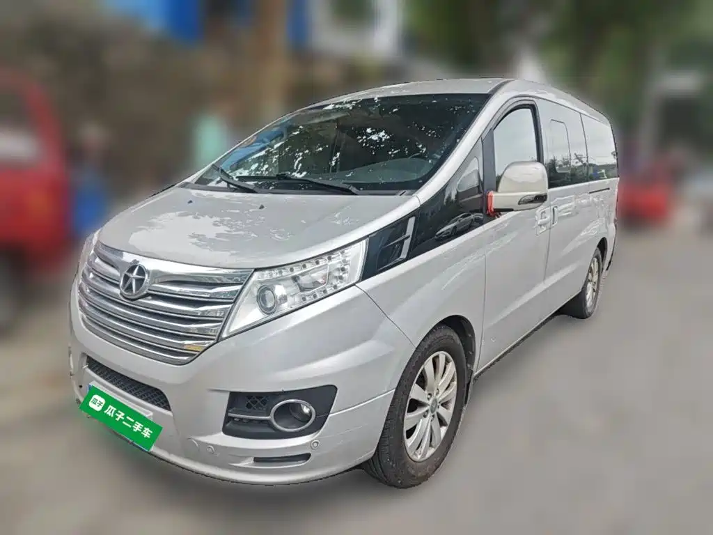 JAC Refine M5