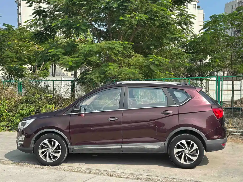 Baojun 560 — миниатюра 3