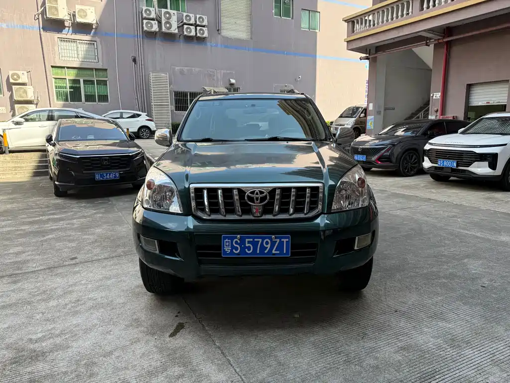 Toyota Land Cruiser Prado 03 2.7L AT