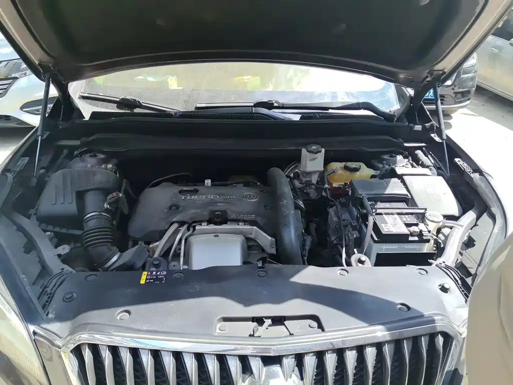 Buick Envision Plus — миниатюра 17