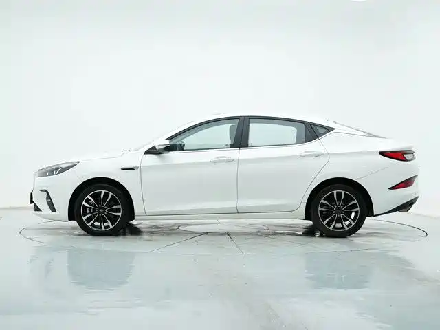 JAC A5 — миниатюра 4