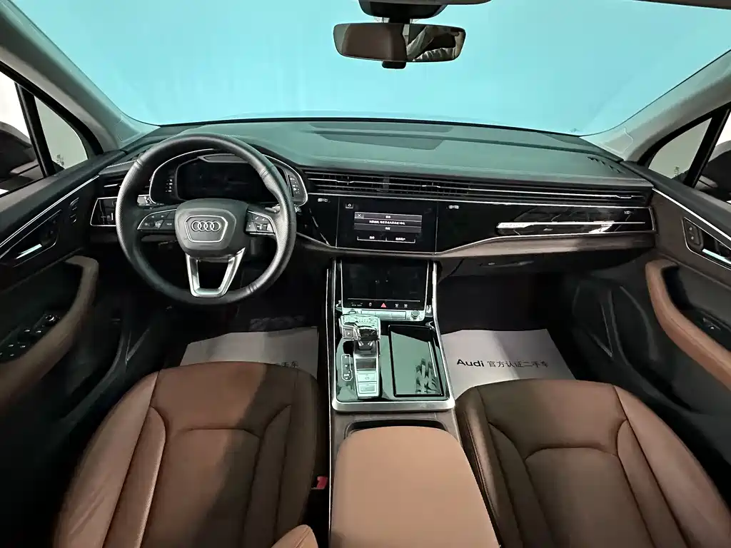 Audi Q7 2025 55 TFSI quattro S line Sport