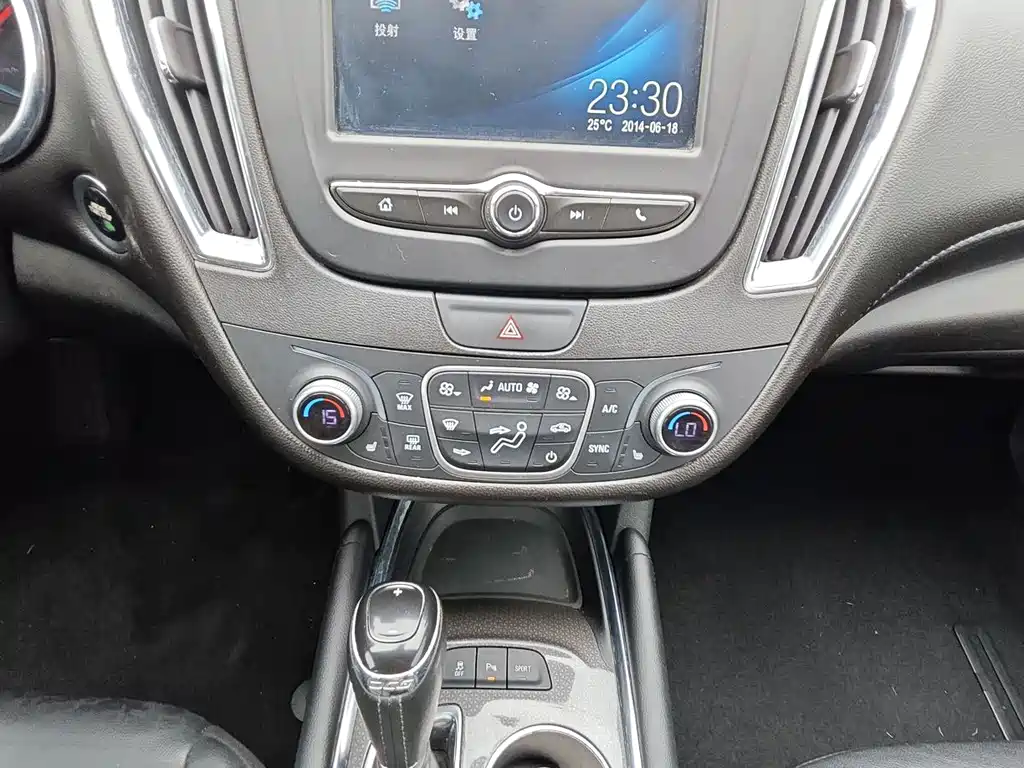 Chevrolet Malibu XL — миниатюра 13