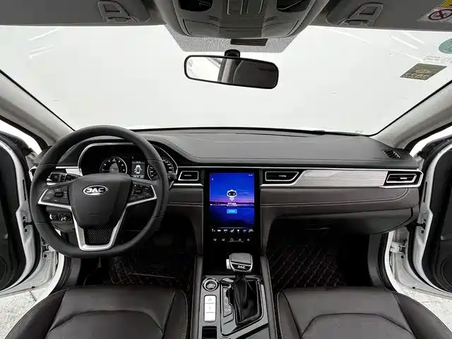 JAC A5 — миниатюра 8