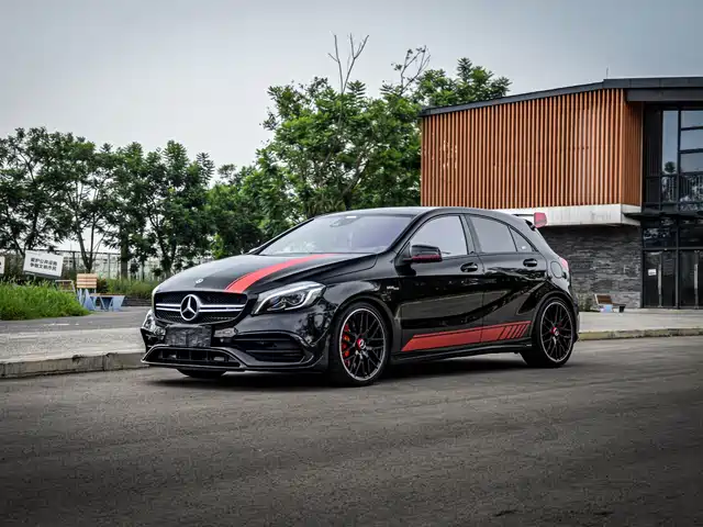 Mercedes-Benz A-Class AMG 2018 AMG A 45 4 MATIC — фото 1