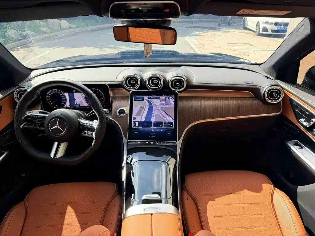 Mercedes-Benz GLC — миниатюра 7