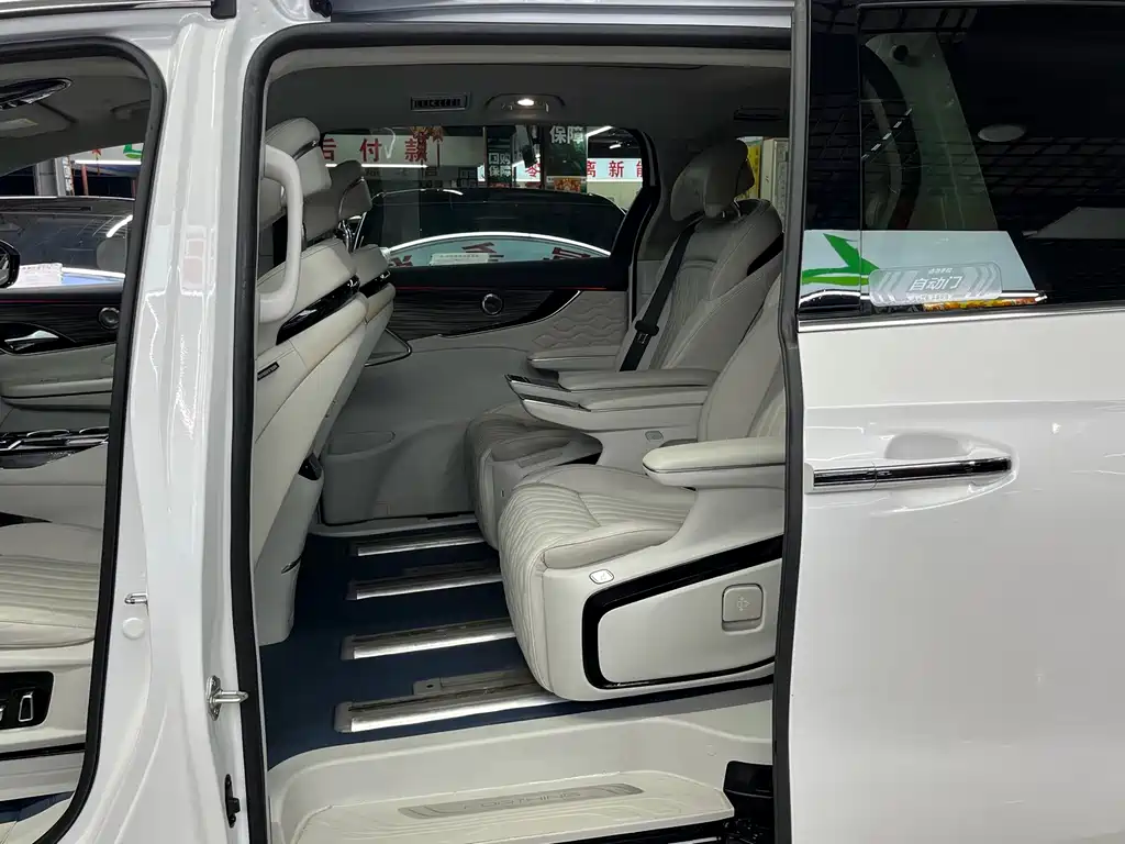 Fengxing Xinghai V9 — миниатюра 7