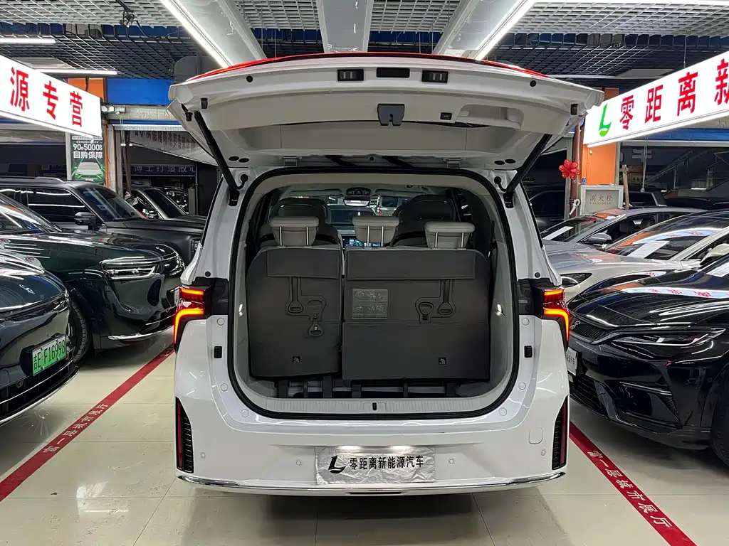 Fengxing Xinghai V9 — миниатюра 16