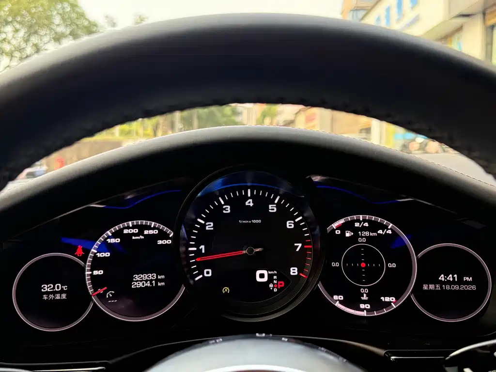 Porsche Panamera — миниатюра 14