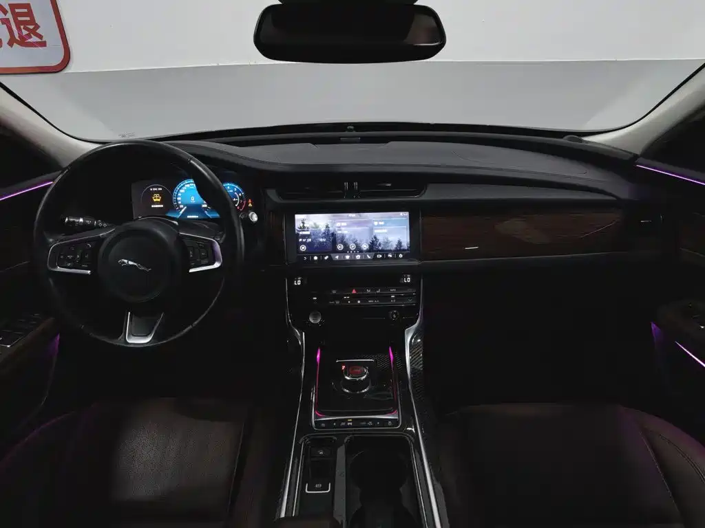 Jaguar XFL 2019 XFL 2.0T 250PS Luxury