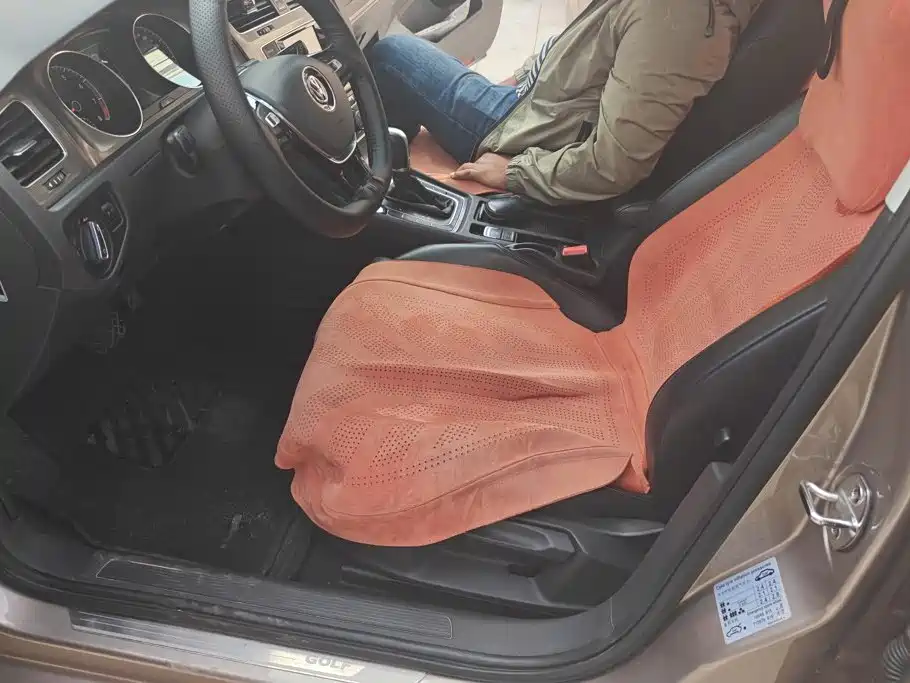 Volkswagen Golf — миниатюра 9
