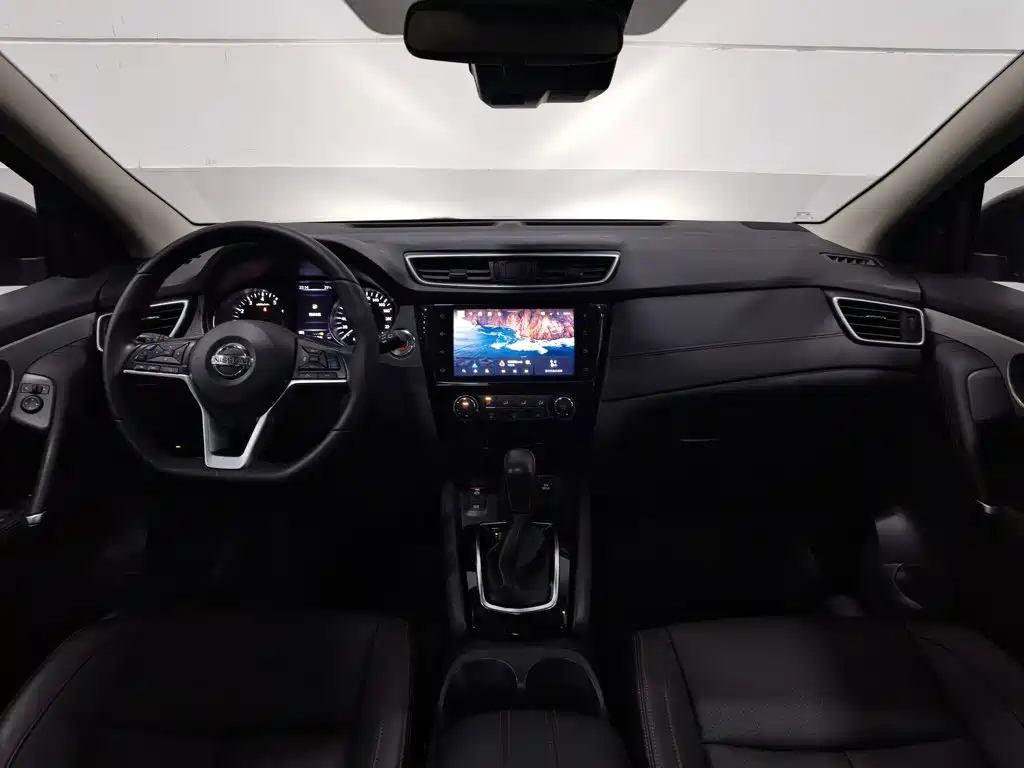 Nissan Qashqai — миниатюра 5