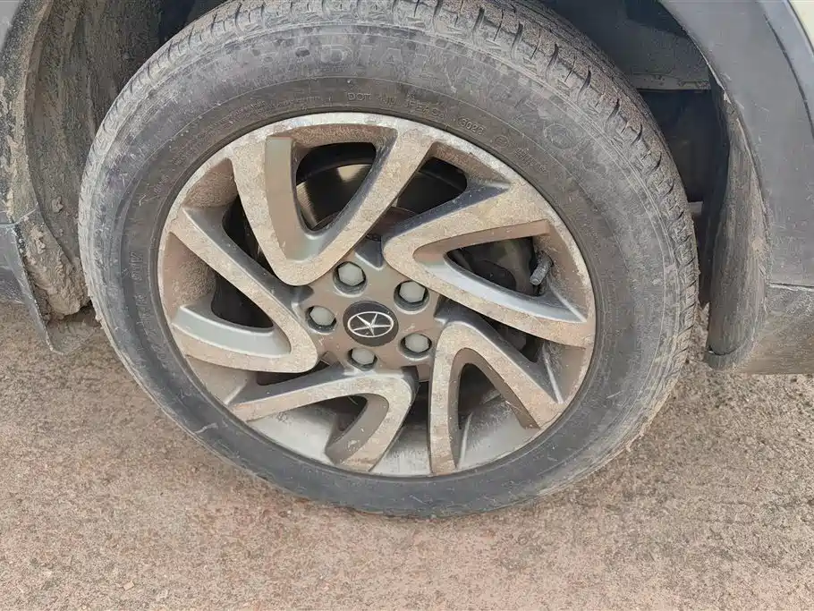 JAC S3 2015 1.5L MT Luxury Premium