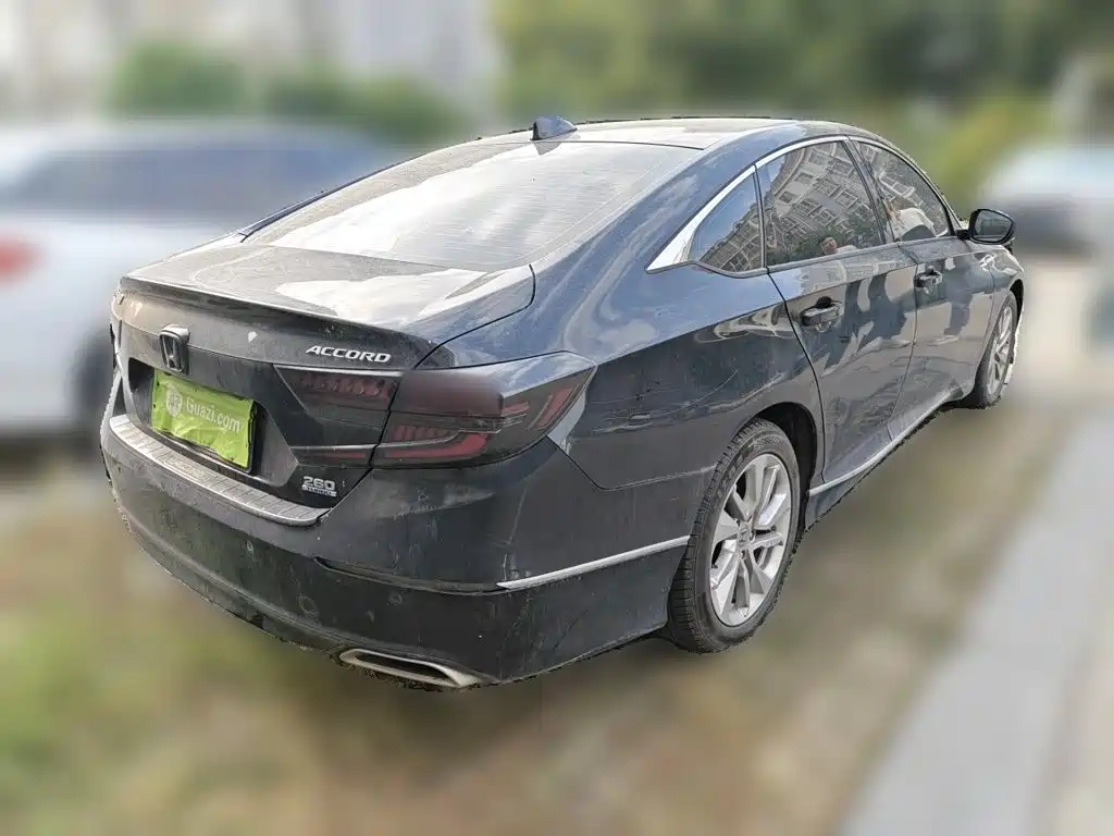 Honda Accord — миниатюра 6