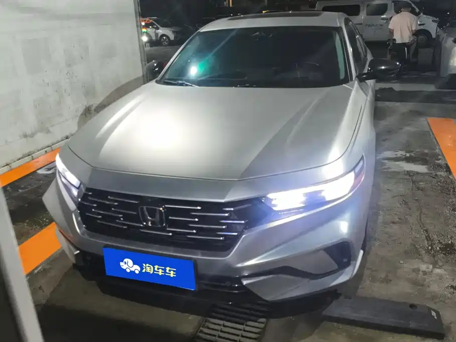 Honda Accord — миниатюра 2