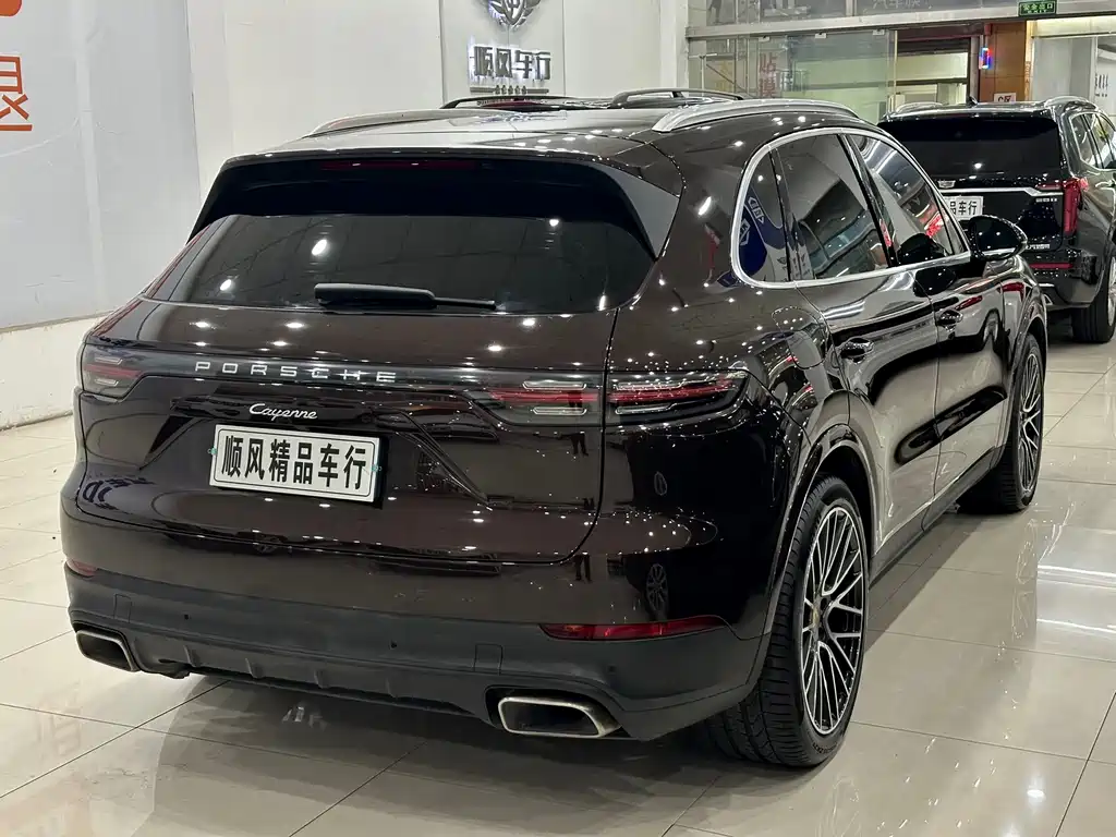 Porsche Cayenne — миниатюра 36