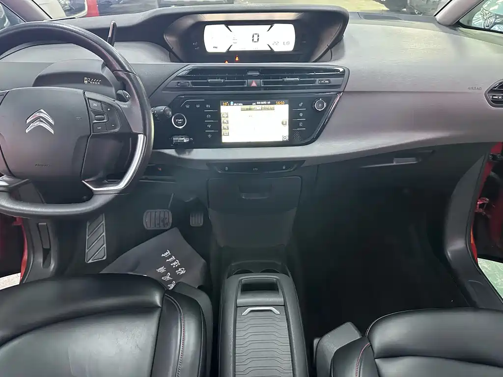 Citroen C4 Picasso — миниатюра 14