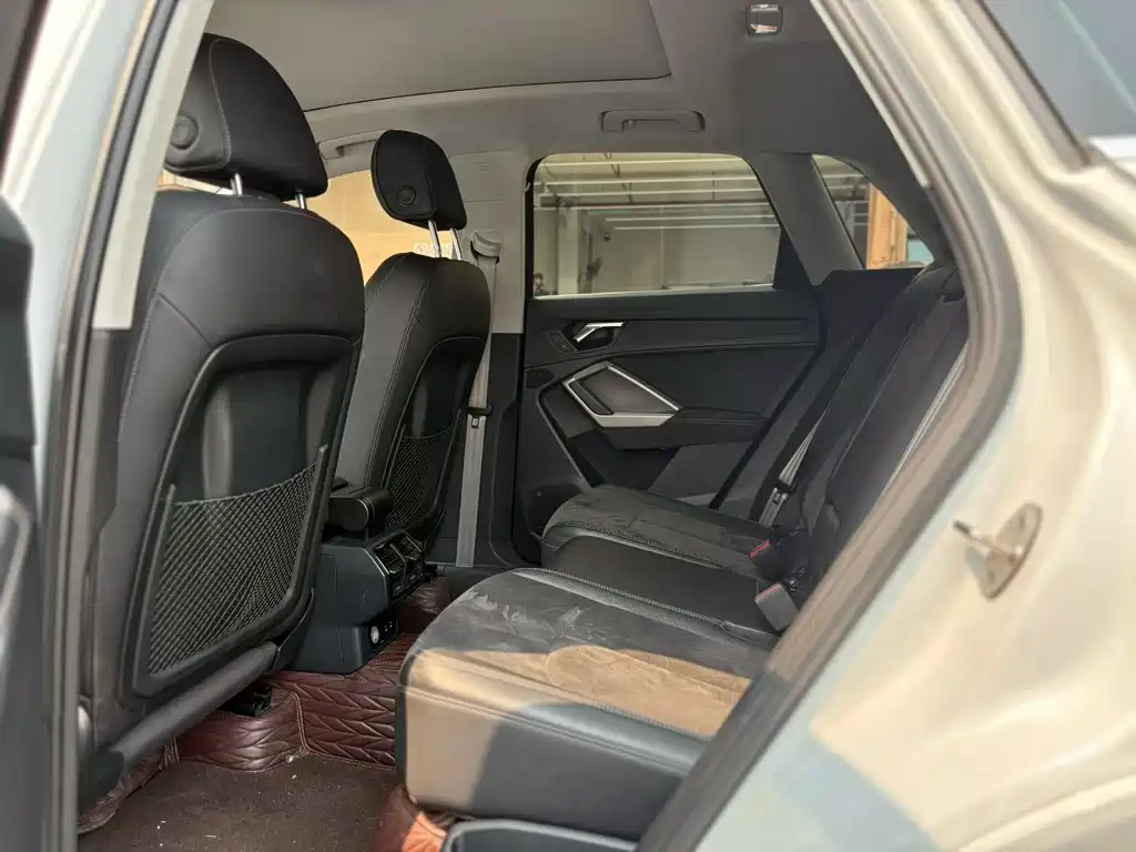 Audi Q3 — миниатюра 9