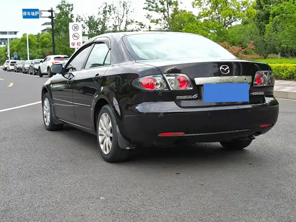 Mazda Mazda6 2011 2.0L AT Fashion
