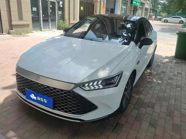2023 BYD Qin