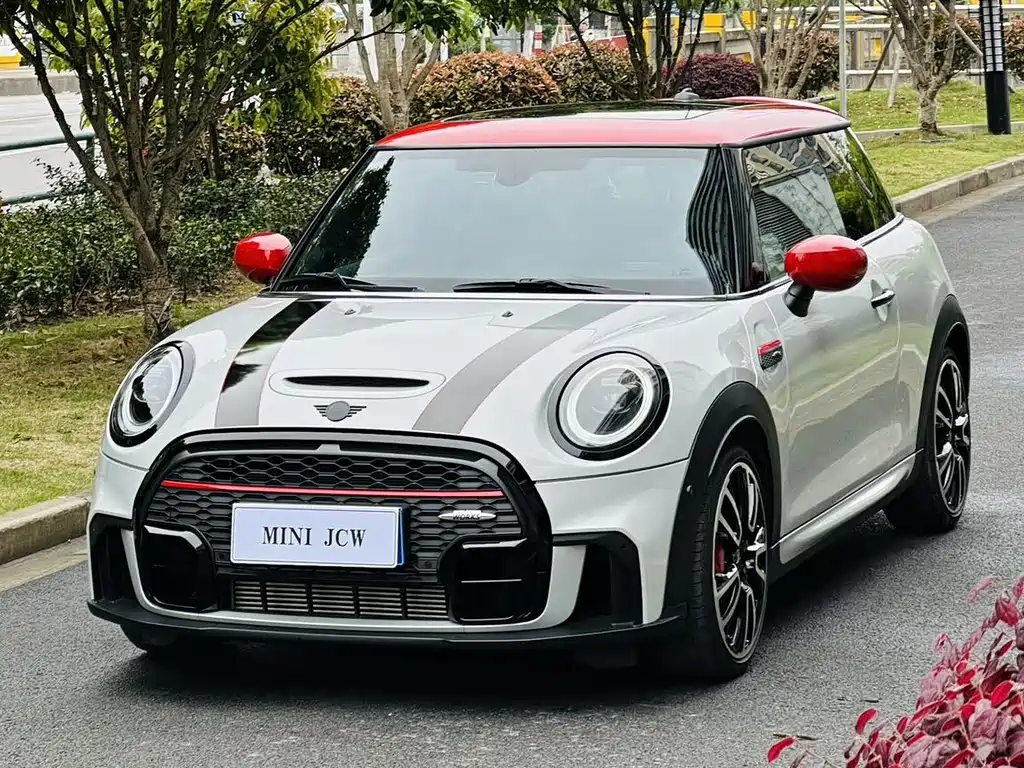 Mini Mini JCW 2022