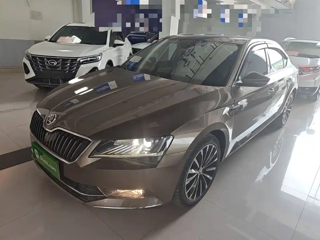 Skoda Superb 2015
