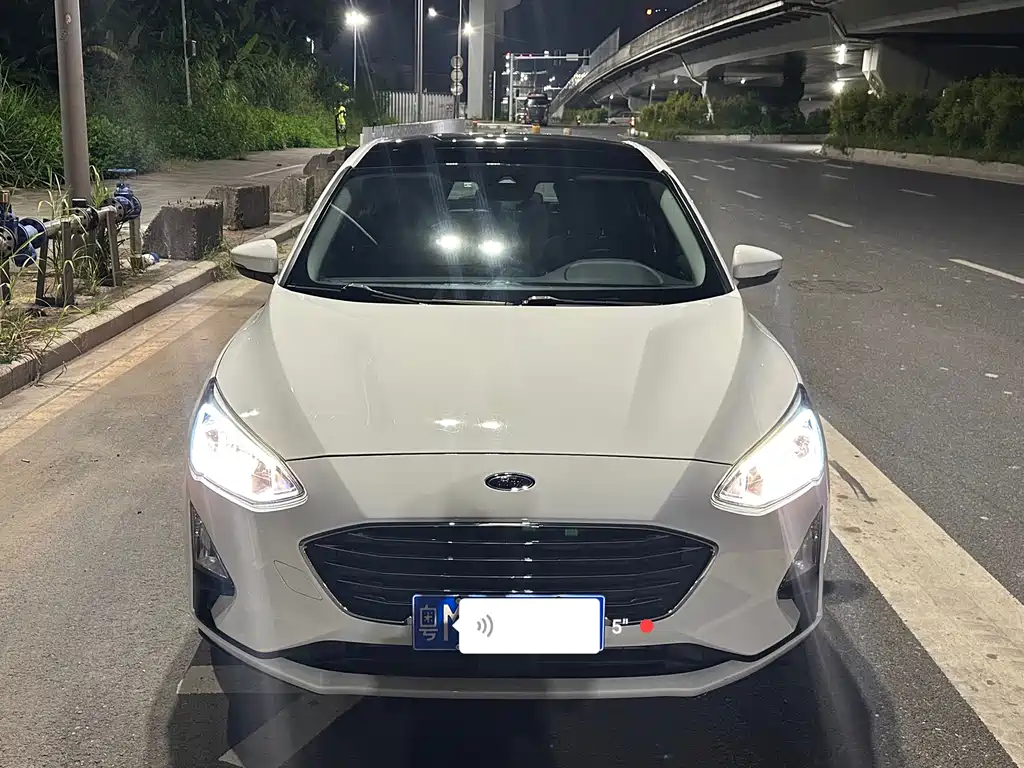 Ford Focus — миниатюра 2