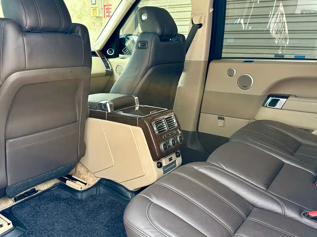 Land Rover Range Rover 2016 3.0 SC V6 Vogue Long Wheelbase