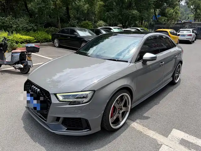 Audi RS 3 2017 RS 3 2.5 T Limousine — фото 1
