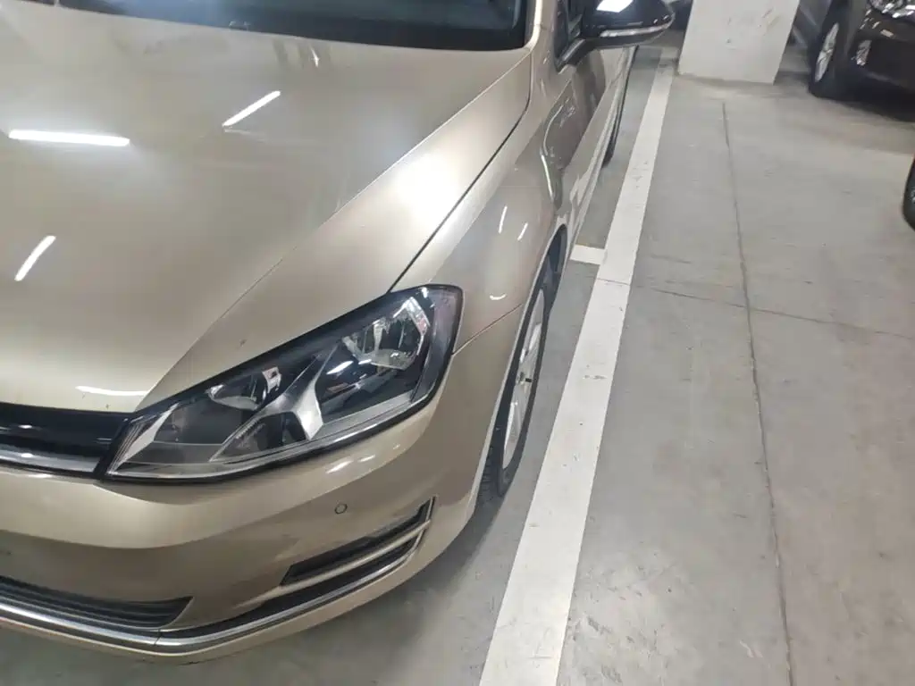 Volkswagen Golf — миниатюра 24