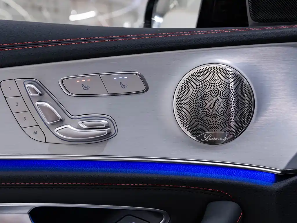 Mercedes-Benz E-Class AMG — миниатюра 11