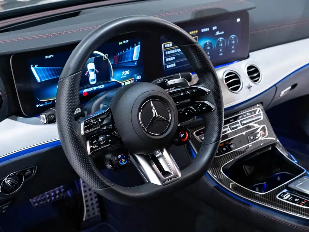 Mercedes-Benz E-Class AMG — миниатюра 7