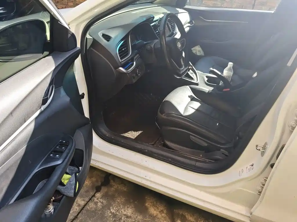 Buick Excelle — миниатюра 17