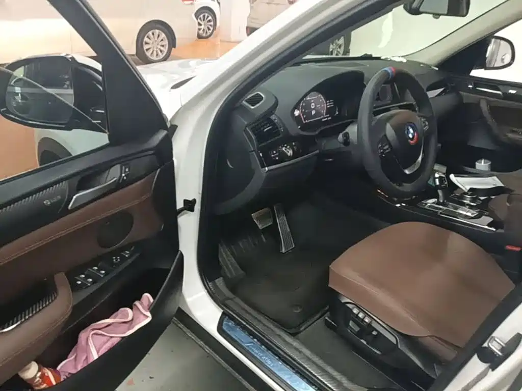 BMW X3 (Import) — миниатюра 16