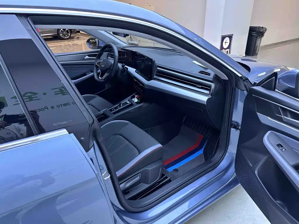Volkswagen Lamando 2022 L 280TSI DSG