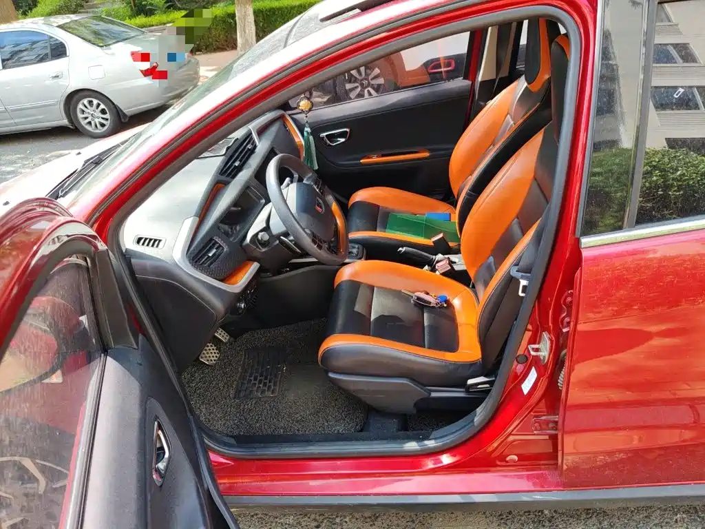 Geely Vision X1 — миниатюра 12