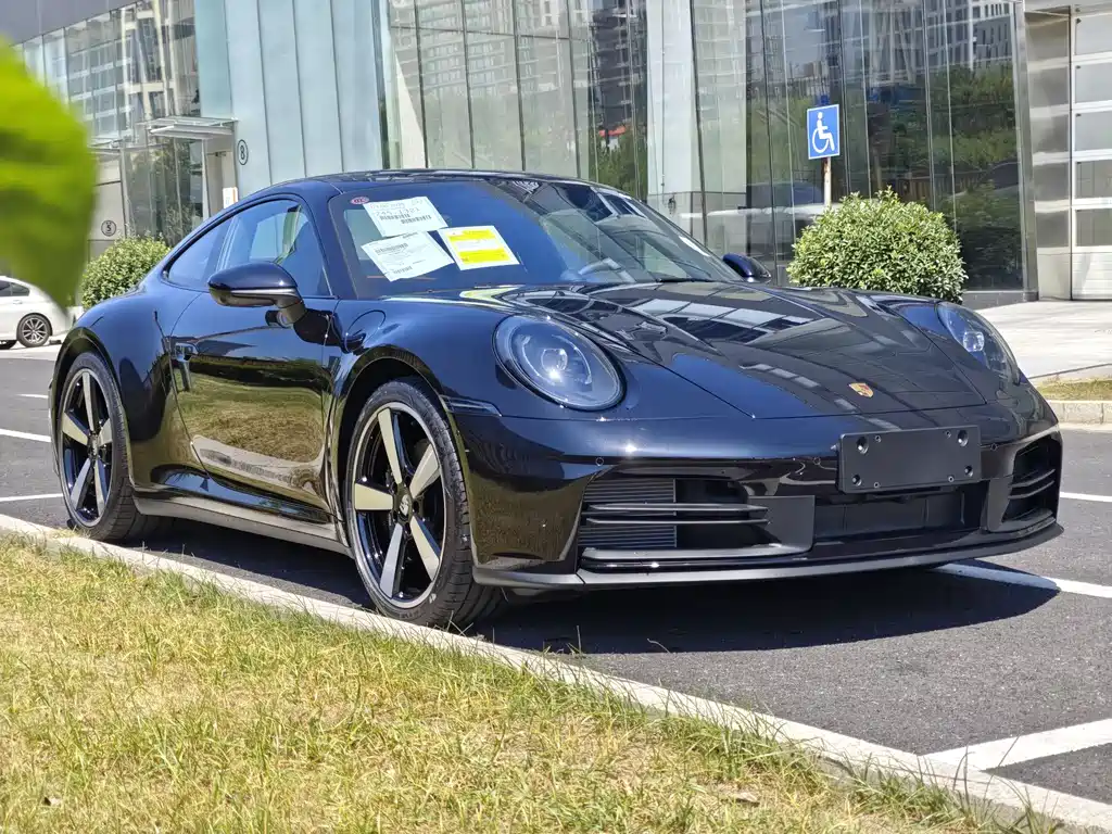 Porsche 911 2026 Carrera 3.0T