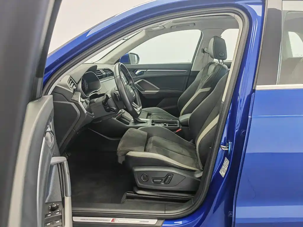 Audi Q3 2020 40 TFSI Fashion