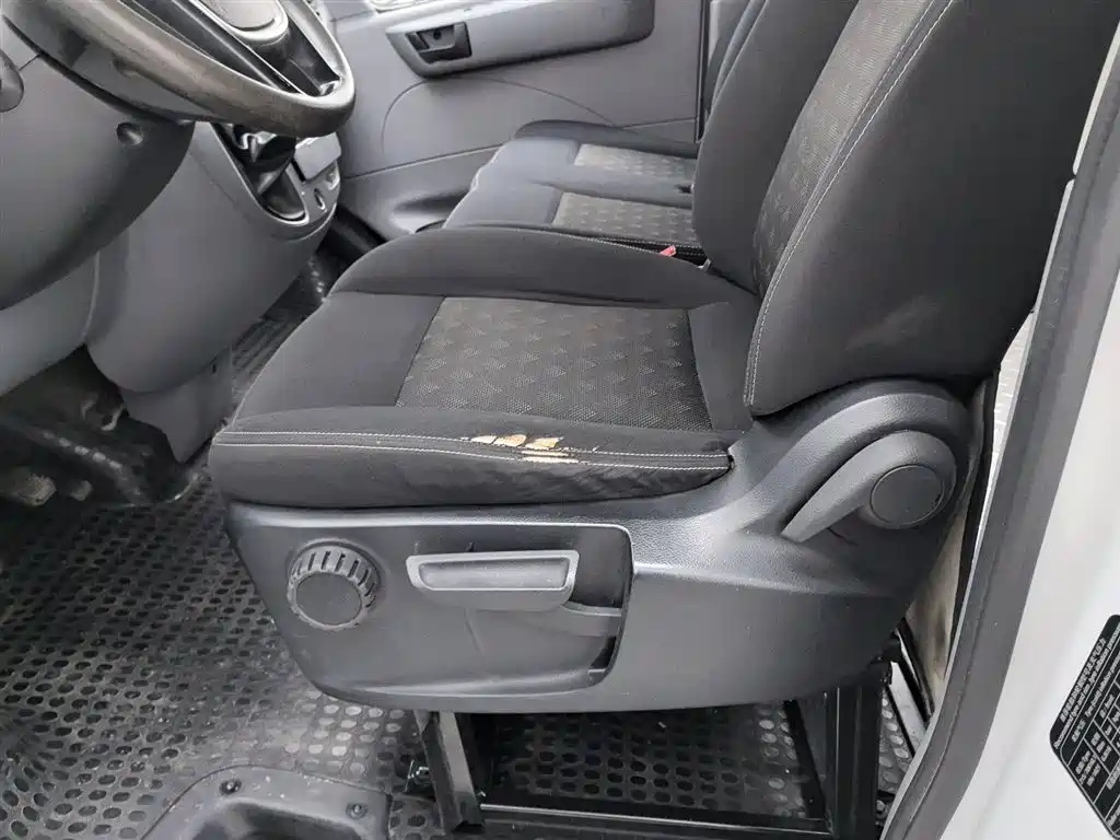 SAIC MAXUS XINTU V80